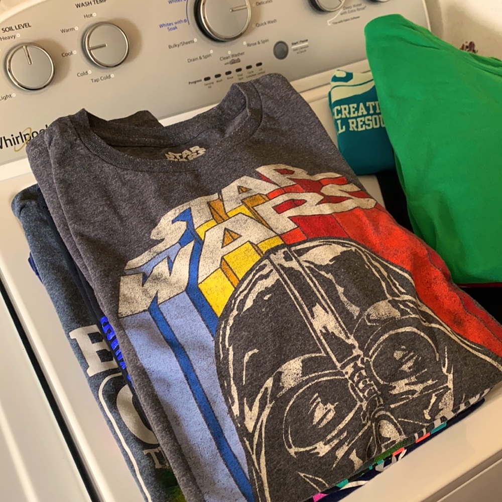 MYSTERY BOX: Graphic Tees